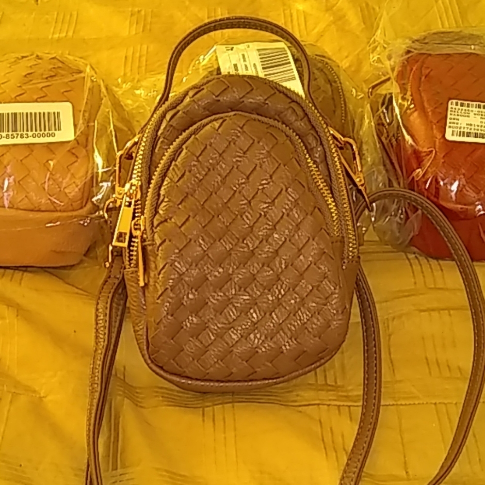 Mellow world crossbody bag